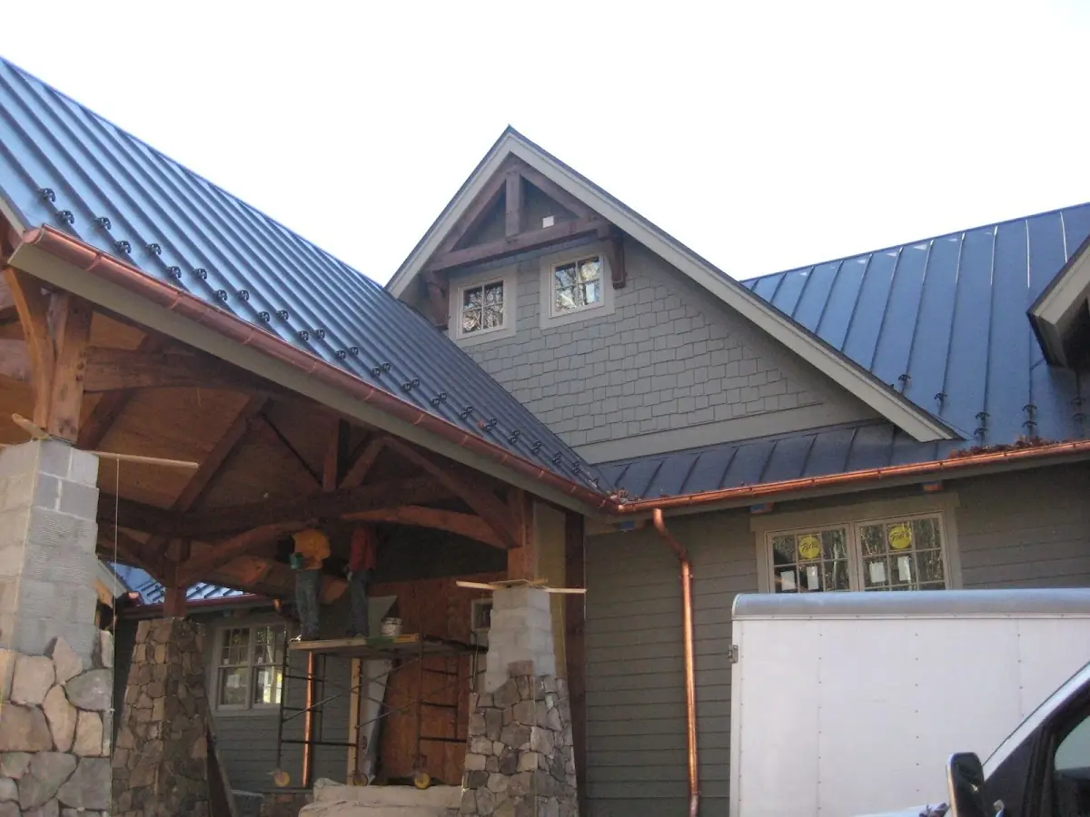 Craftsman Roofing team delivering quality roofing work in Royalton